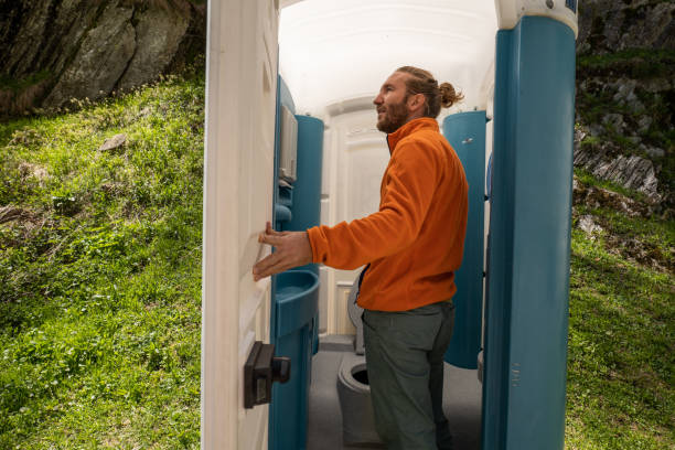 Best Construction site porta potty rental  in Summit View, WA